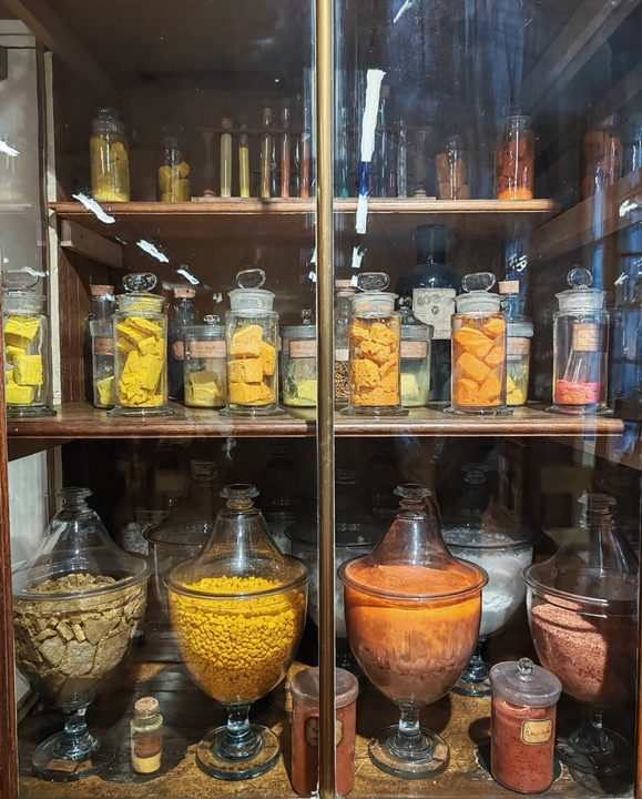 Chimiothèque of the Muséum national d'Histoire naturelle